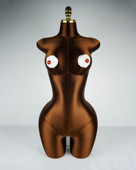 White cake with cherries Pasties